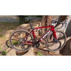 Trek Madone SL 6 Gen 8...